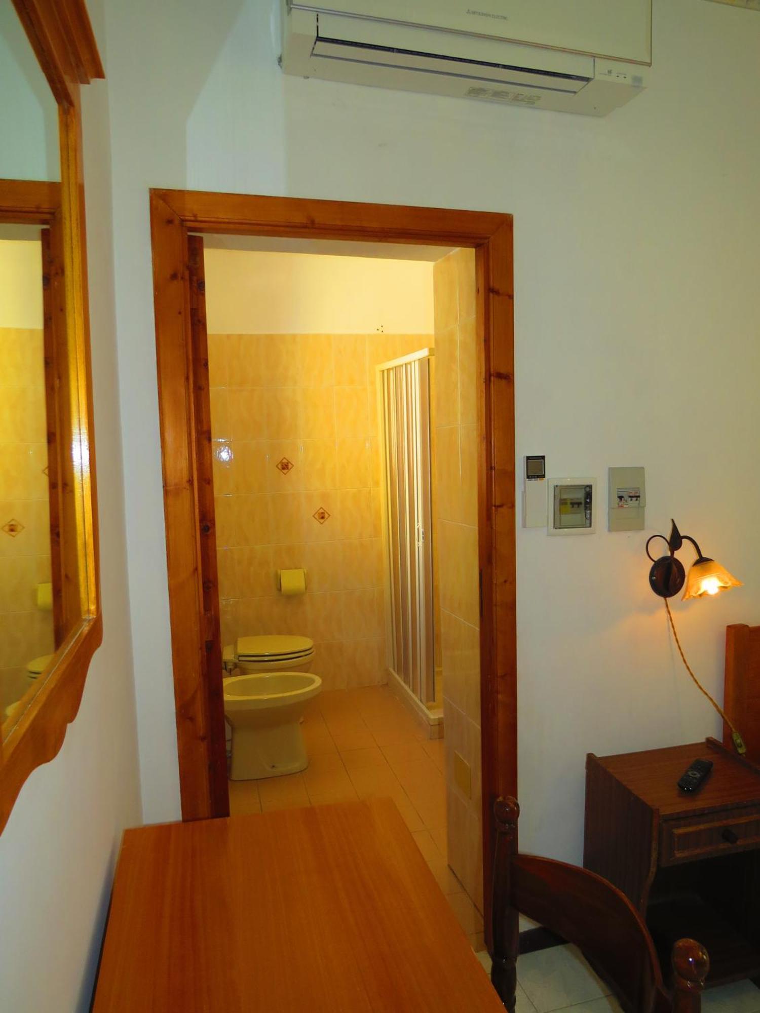 Hotel Casa Vittorio Città di Lipari Esterno foto